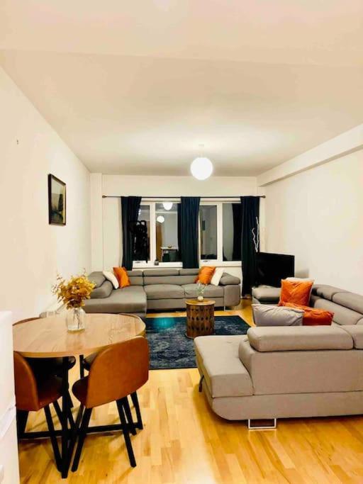 Beautiful Central Open Plan Living! Манчестер Экстерьер фото
